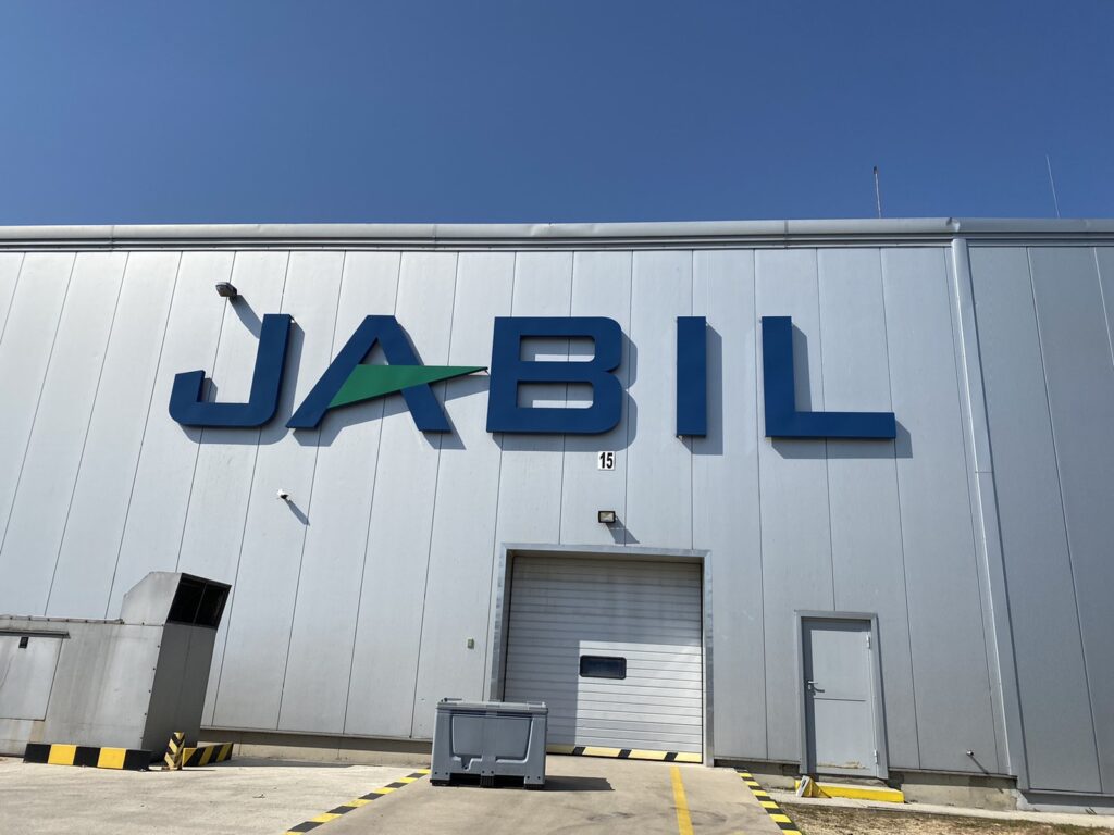 JABIL épület dekoráció